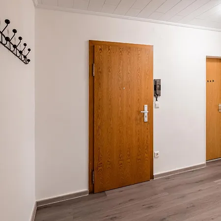 Monteur- & Gruppenquartier Mg L Balkon L Wifi L Smarttv Апартаменты Мёнхен-Гладбах