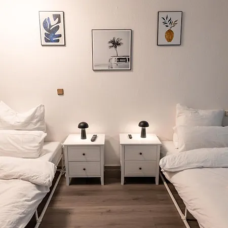 Monteur- & Gruppenquartier Mg L Balkon L Wifi L Smarttv Апартаменты